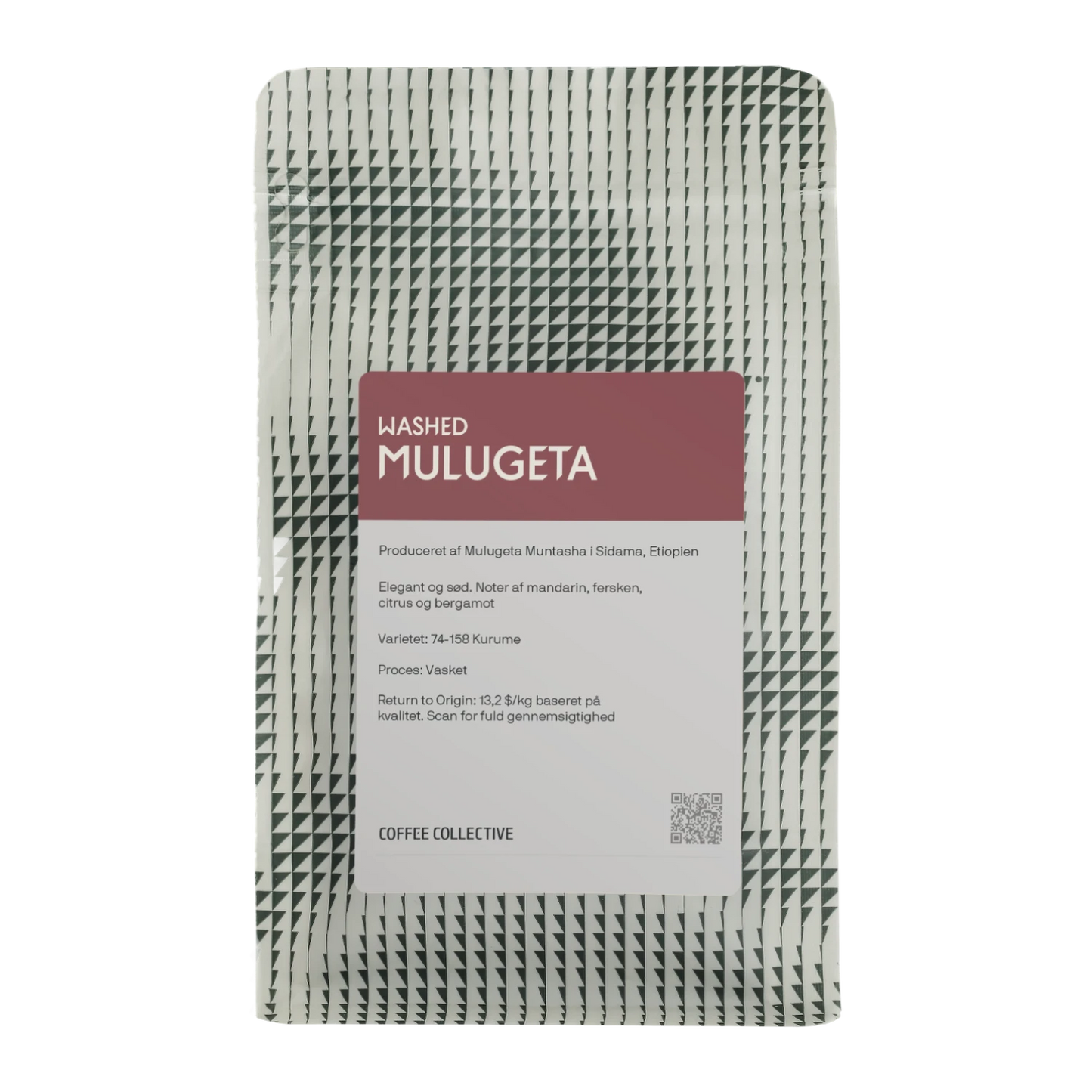 En påse Coffee Collective "Washed Mulugeta" kaffe från Sidama, Etiopien, med svartvit geometrisk design och rödbrun etikett.