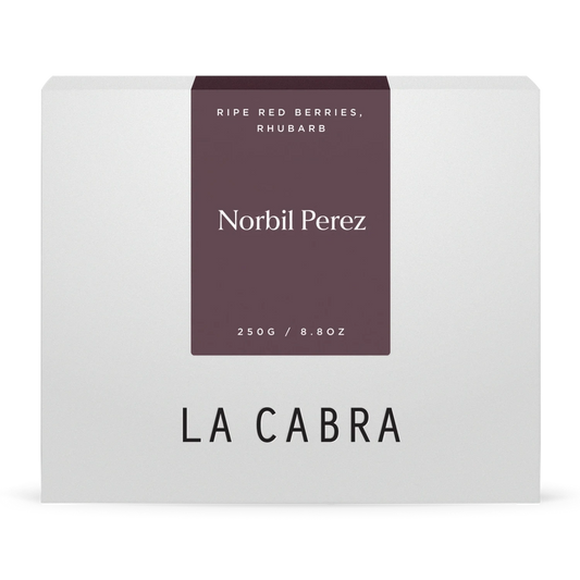 La Cabra "Norbil Perez" kaffeförpackning med vit bakgrund och brun etikett.