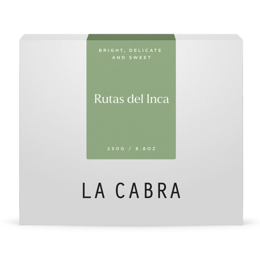 La Cabra "Rutas del Inca" kaffeförpackning med vit bakgrund och matchagrön etikett.