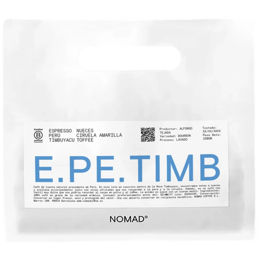 Vit Nomad Coffee-påse Peru Timbuyacu Espresso 250g med stor blå E.PR.TIMB-text